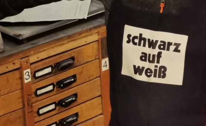 schwarz-auf-weiss
